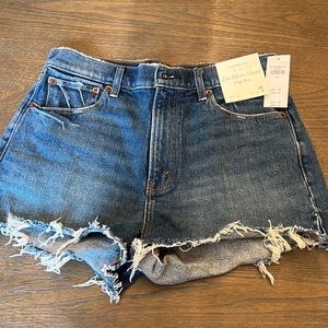 Abercrombie mom shorts NWT
